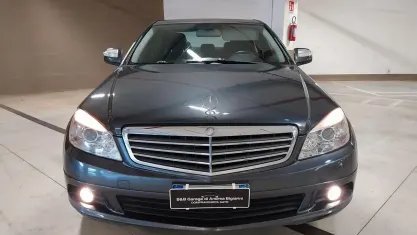 Usata Mercedes C220 Avantgarde 170 CV (125 kW) 2008 Bluazzurro Berlina