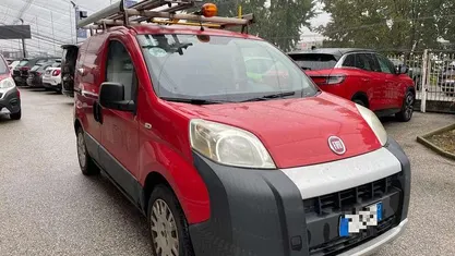 Rosso Usata 2016 Fiat Fiorino Monovolume | 5900 € (Buon prezzo)