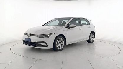Usata VW Golf VIII Style 204 CV (150 kW) 2022 Pure white Berlina