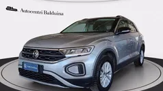 Pyrit silver met/tetto nero me Usata 2022 VW T-Roc Life SUV | 21.500 € (Buon prezzo)