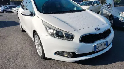 Usata Kia Ceed Sportswagon Platinum 128 CV (94 kW) 2013 Bianco Station wagon
