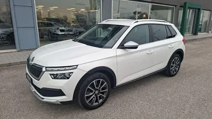 Usata 2022 Skoda Kamiq ScoutLine SUV | 17.500 € (Buon prezzo)