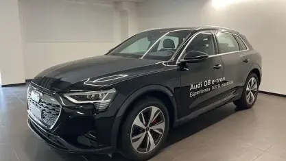 Usata Audi Q8 e-tron Advanced Plus 300 kW (408 CV) 2023 Nero SUV