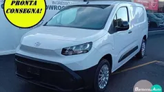 Solid white Nuova 2025 Toyota Proace City Furgone | 20.000 € (Buon prezzo)