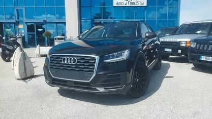 Begagnad Audi Q2 Business 116 HK (85 kW) 2019 Svart SUV