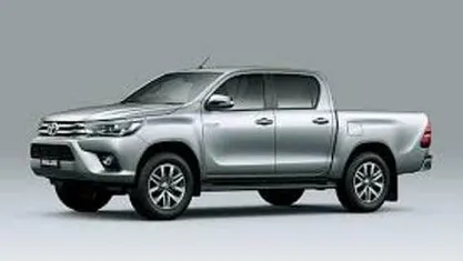 Argento Usata 2017 Toyota HiLux Executive Pick-up | 31.950 € (Molto cara)