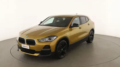 Usata BMW X2 Advantage 220 CV (161 kW) 2021 Oro SUV