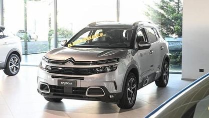 Usata Citroën C5 Aircross Shine 131 CV (96 kW) 2022 Grigio pastello SUV