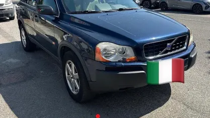 Usata Volvo XC90 163 CV (119 kW) 2003 Bluazzurro SUV