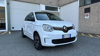 Bianco Usata 2022 Renault Twingo Techno Due volumi | 10.790 € (Ottimo prezzo)