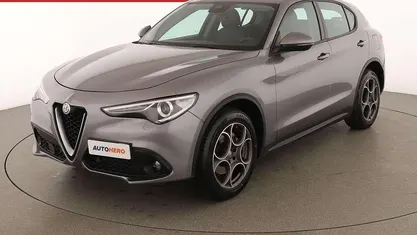 Brugt Alfa Romeo Stelvio Executive 210 HK (154 kW) 2018 Grå SUV
