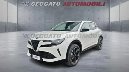 Nuova Alfa Romeo GT Junior Sprint 145 CV (106 kW) 2026 Bianco SUV