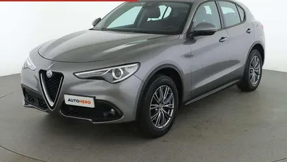 Usata Alfa Romeo Stelvio Executive 210 CV (154 kW) 2018 Grigio SUV
