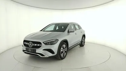 Usata Mercedes GLA180 Advanced 116 CV (85 kW) 2025 Grigio SUV
