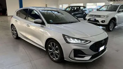 Usata Ford Focus ST-Line 116 CV (85 kW) 2024 Berlina