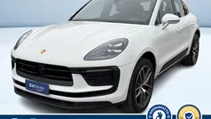 Bianco pastello Usata 2022 Porsche Macan SUV | 52.000 € (Super prezzo)
