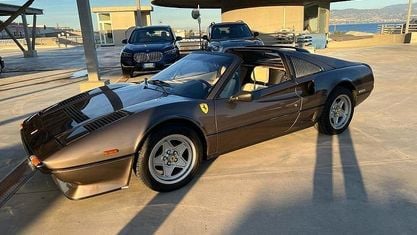 Usata Ferrari 208 400 CV (294 kW) 1984 Grigio Coupé