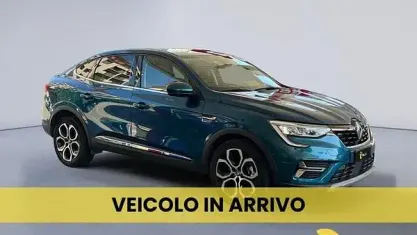 Usata Renault Arkana Techno 143 CV (105 kW) 2023 Blu SUV
