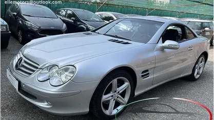 Usata Mercedes SL350 245 CV (180 kW) 2003 Argento Cabrio