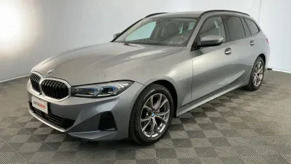 Usata BMW 320 190 CV (139 kW) 2023 Grigio