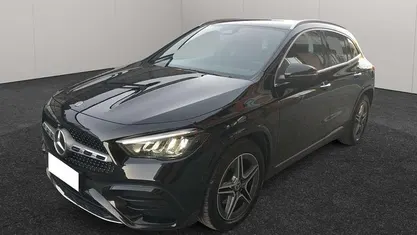Nero Usata 2023 Mercedes GLA200 AMG Line Premium SUV | 42.900 € (Buon prezzo)