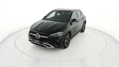 Usata Mercedes GLA180 Advanced 136 CV (100 kW) 2024 Nero SUV