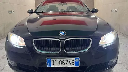 Nero Usata 2009 BMW 320 Cabriolet Cabrio | 7200 € (Buon prezzo)