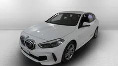 Alpin white pastello Usata 2023 BMW 118 M Sport Due volumi | 27.900 € (Buon prezzo)