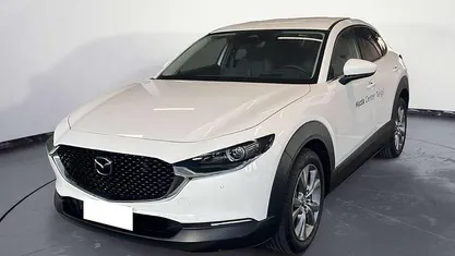 Bianco Nuova 2025 Mazda CX-30 Center-Line SUV | 26.300 € (Buon prezzo)