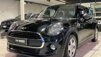 Nero Usata 2015 Mini ONE Due volumi | 11.900 € (Ottimo prezzo)