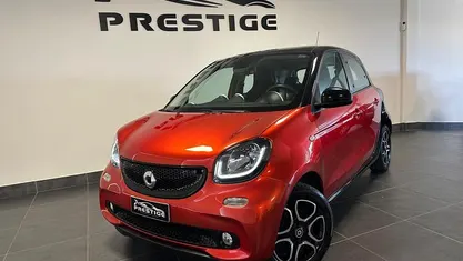 Rosso Usata 2015 Smart ForFour Prime Due volumi | 9900 € (Buon prezzo)
