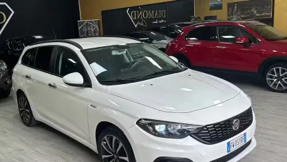 Usata Fiat Tipo Connect 95 CV (69 kW) 2019 Bianco Station wagon