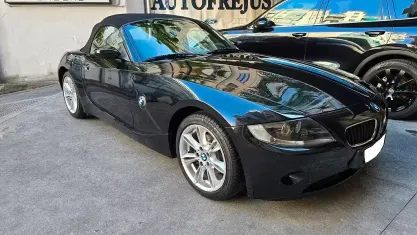 Usado BMW Z4 Sport Line 170 HP (125 kW) 2005 Preto Cabrios