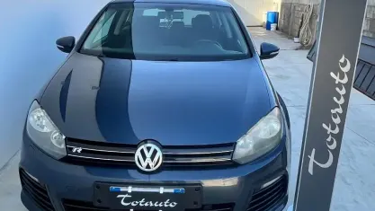 Usata VW Golf VI Comfortline 140 CV (102 kW) 2009 Blu Utilitaria