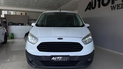 Usata 2016 Ford Transit Furgone | 4800 € (Buon prezzo)