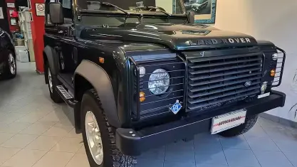 Gebraucht Land Rover Defender 122 PS (89 kW) 2012 SUV
