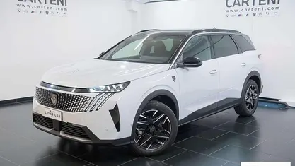 Nuova Peugeot 5008 GT 136 CV (100 kW) 2025 Bianco Monovolume