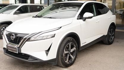 Gebraucht Nissan Qashqai N-Connecta 158 PS (116 kW) 2023 Weiß SUV