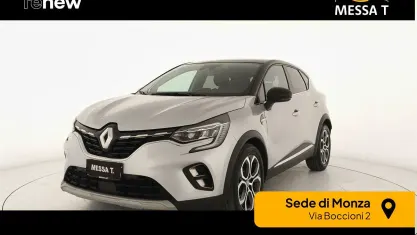 Usata Renault Captur Techno 145 CV (106 kW) 2023 Grigio chiaro SUV