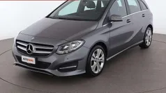 Grigio Usata 2015 Mercedes B180 AMG Monovolume | 13.099 € (Buon prezzo)