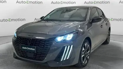 Usata Peugeot 208 Allure 101 CV (74 kW) 2025 Grigio Utilitaria