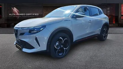 Usata Alfa Romeo GT Junior Edizione Speciale 136 CV (100 kW) 2024 Beige Cabrio