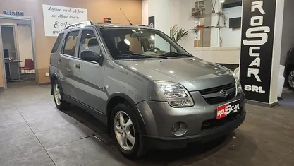 Grigio Usata 2006 Suzuki Ignis Due volumi | 3900 € (Buon prezzo)