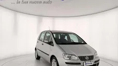 Usata 2008 Fiat Idea Monovolume | 3990 € (Buon prezzo)