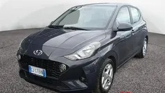 Grigio Usata 2022 Hyundai i10 Due volumi | 13.500 € (Buon prezzo)