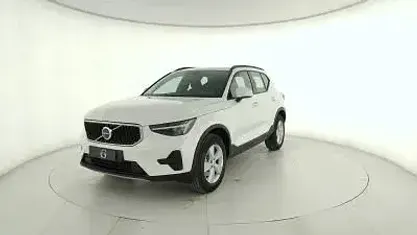 Nuova Volvo XC40 Plus 163 CV (119 kW) 2026 Onyx black SUV