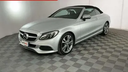 Usata Mercedes C220 170 CV (125 kW) 2017 Grigio Cabrio