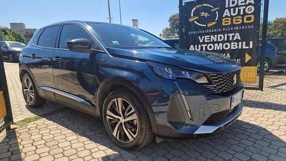 Usata Peugeot 3008 Allure 200 CV (147 kW) 2023 Blu/azzurro SUV