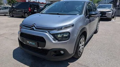 Usata Citroën C3 Feel 100 CV (73 kW) 2021 Argento Furgone
