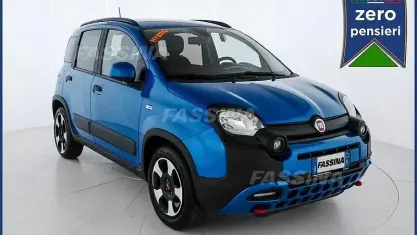 Usata Fiat Panda Cross Cross 69 CV (50 kW) 2024 Blu Utilitaria